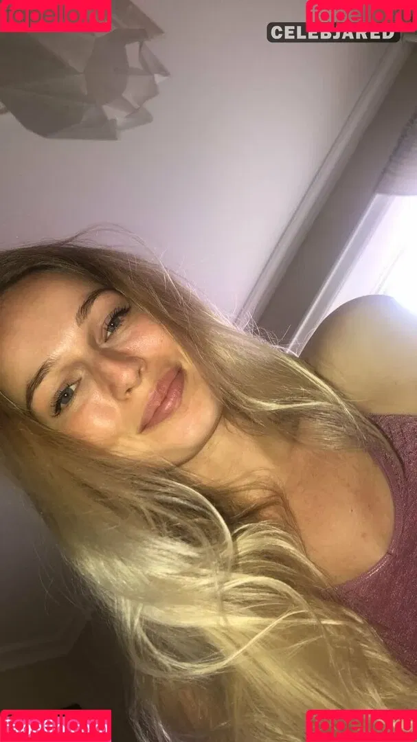Frederikke Bach Onlyfans Photo Gallery 