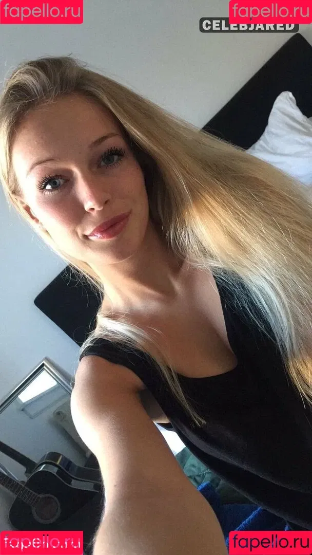 Frederikke Bach Onlyfans Photo Gallery 