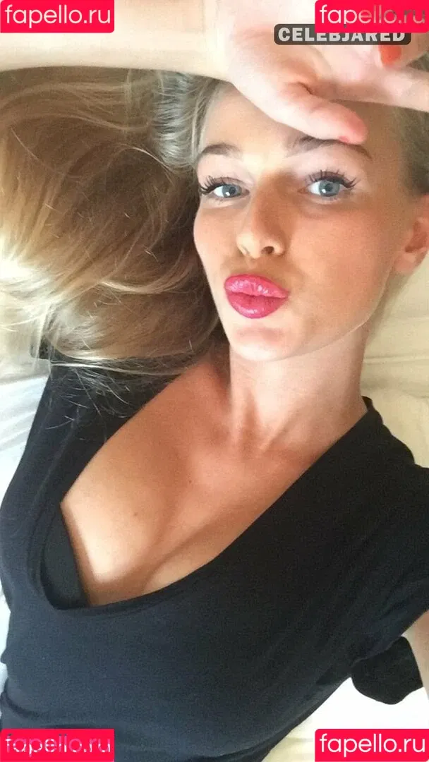 Frederikke Bach Onlyfans Photo Gallery 