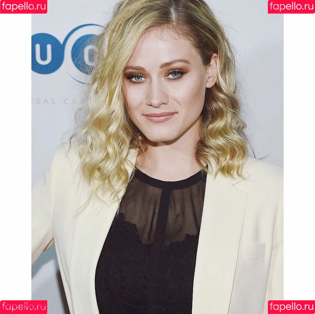 Olivia Taylor Dudley Onlyfans Photo Gallery 