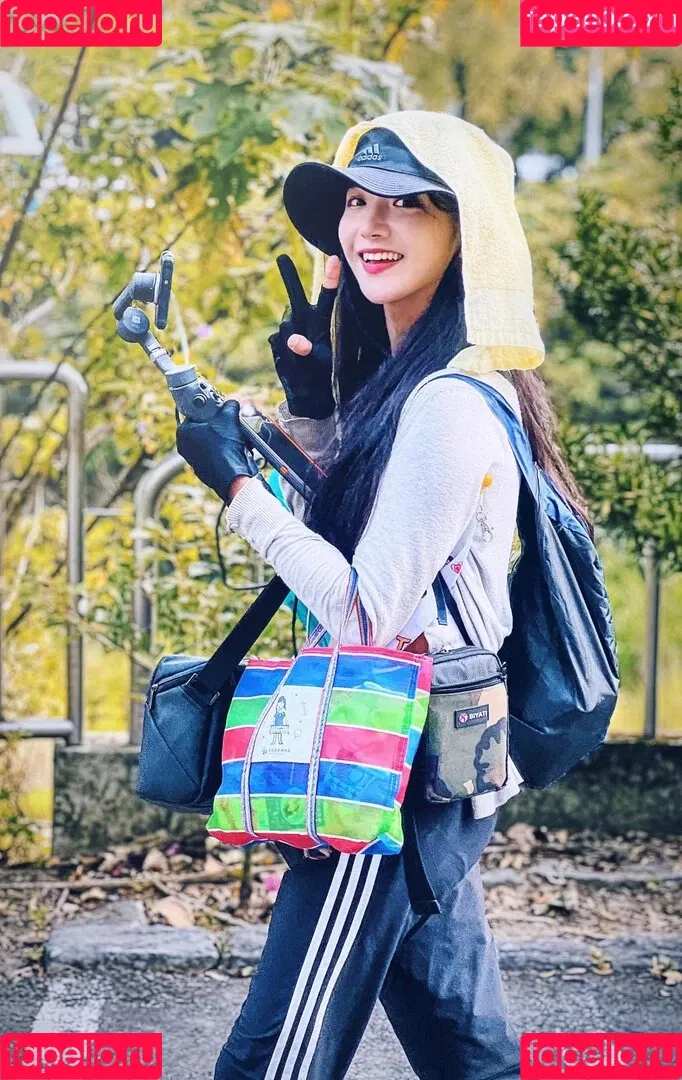 jinnytty Onlyfans Photo Gallery 