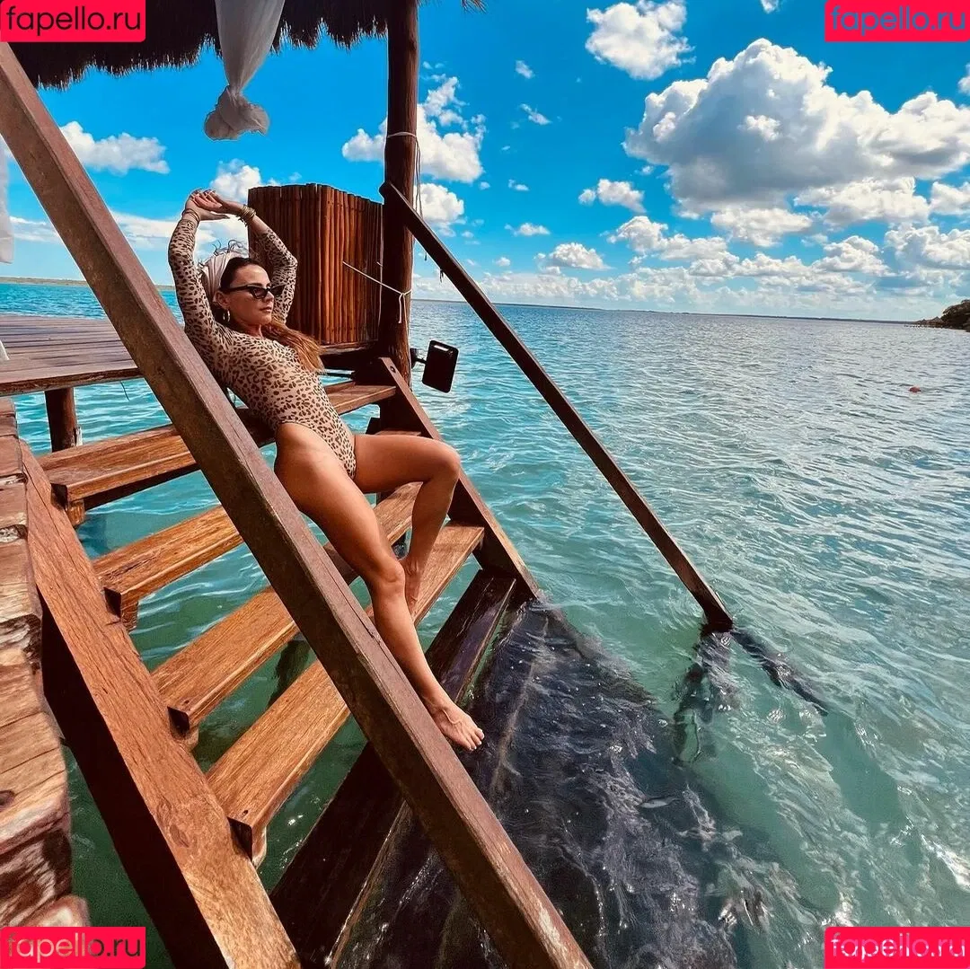 Carolina Gaitán Onlyfans Photo Gallery 