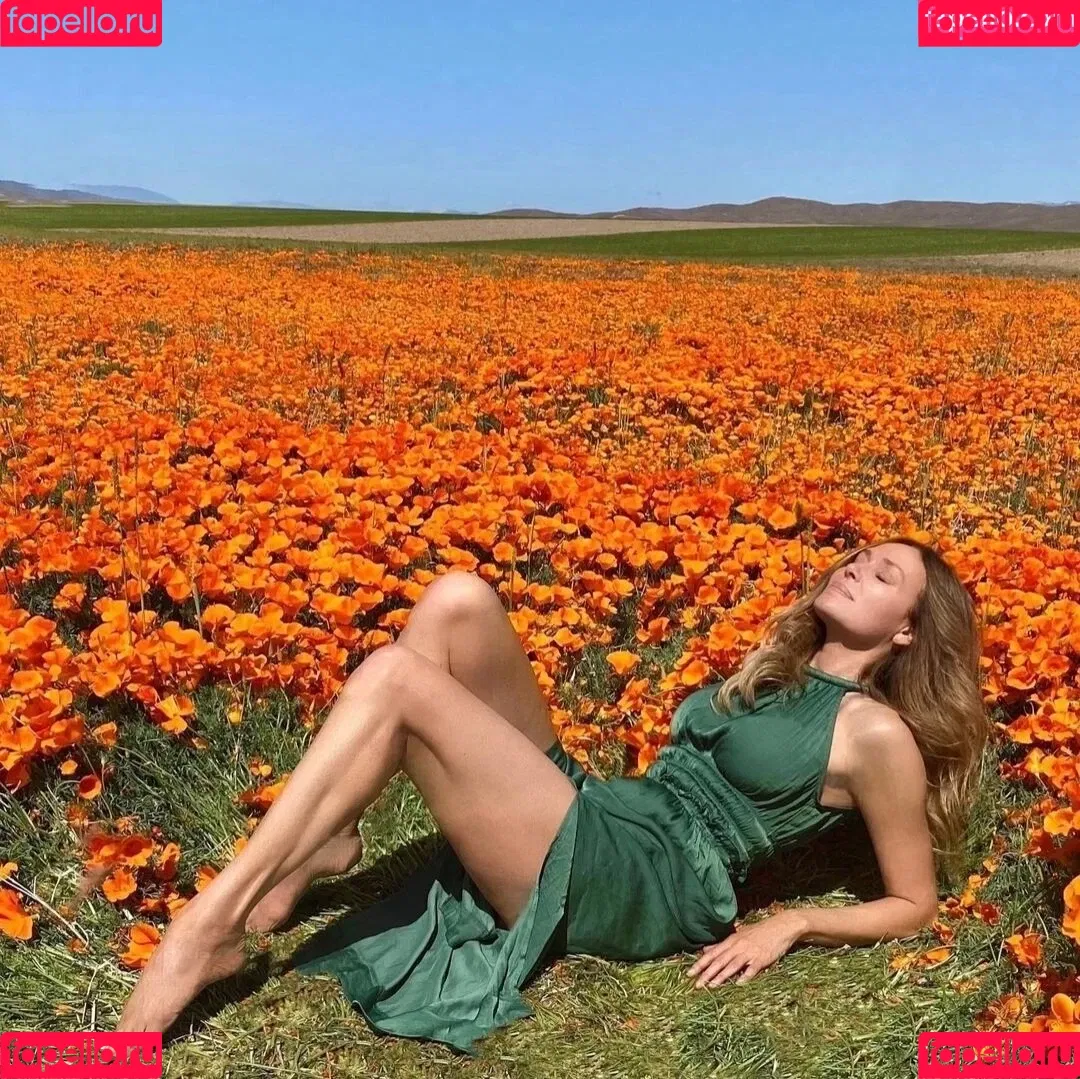 Vanessa Angel Onlyfans Photo Gallery 