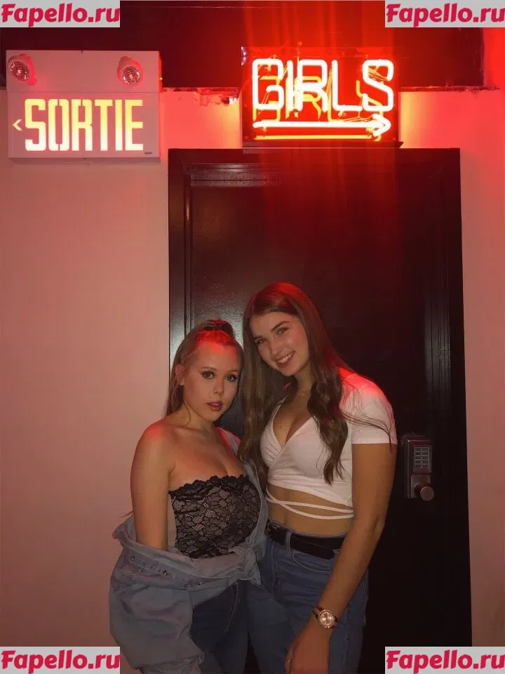 Emily Kyte Onlyfans Photo Gallery 