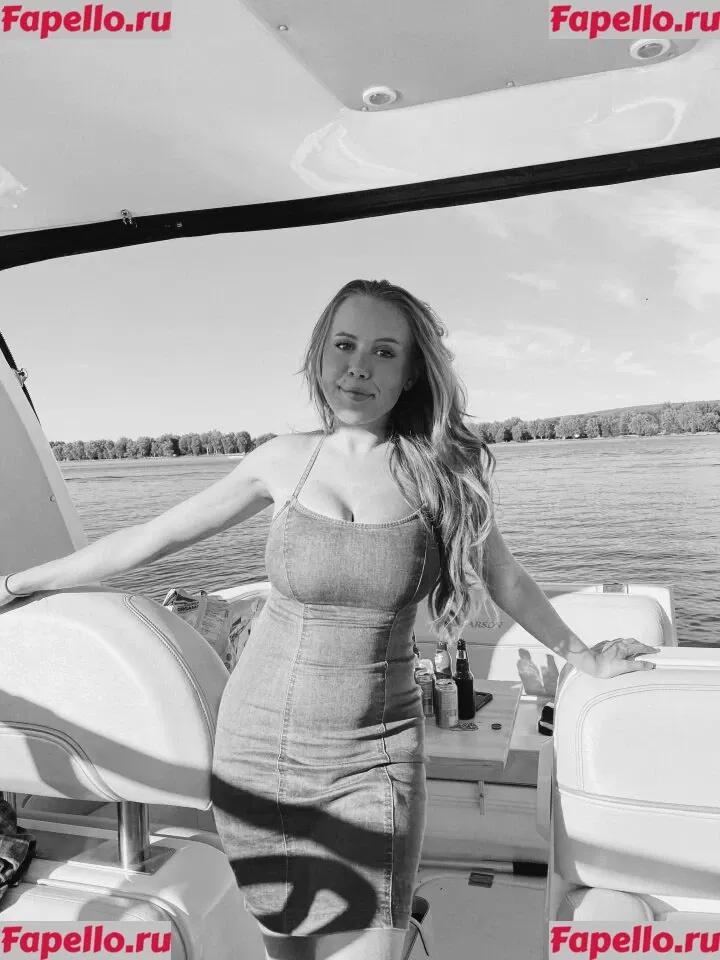 Emily Kyte Onlyfans Photo Gallery 