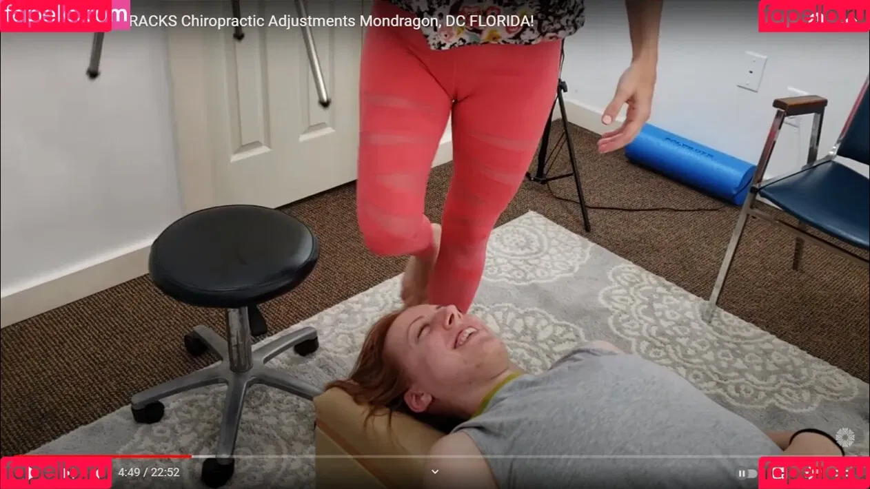 Chiropractor Onlyfans Photo Gallery 