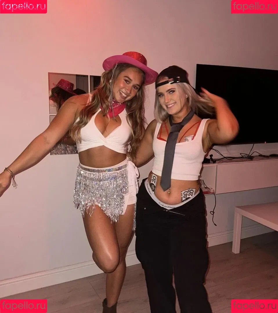 New UK Gladiators Onlyfans Photo Gallery 