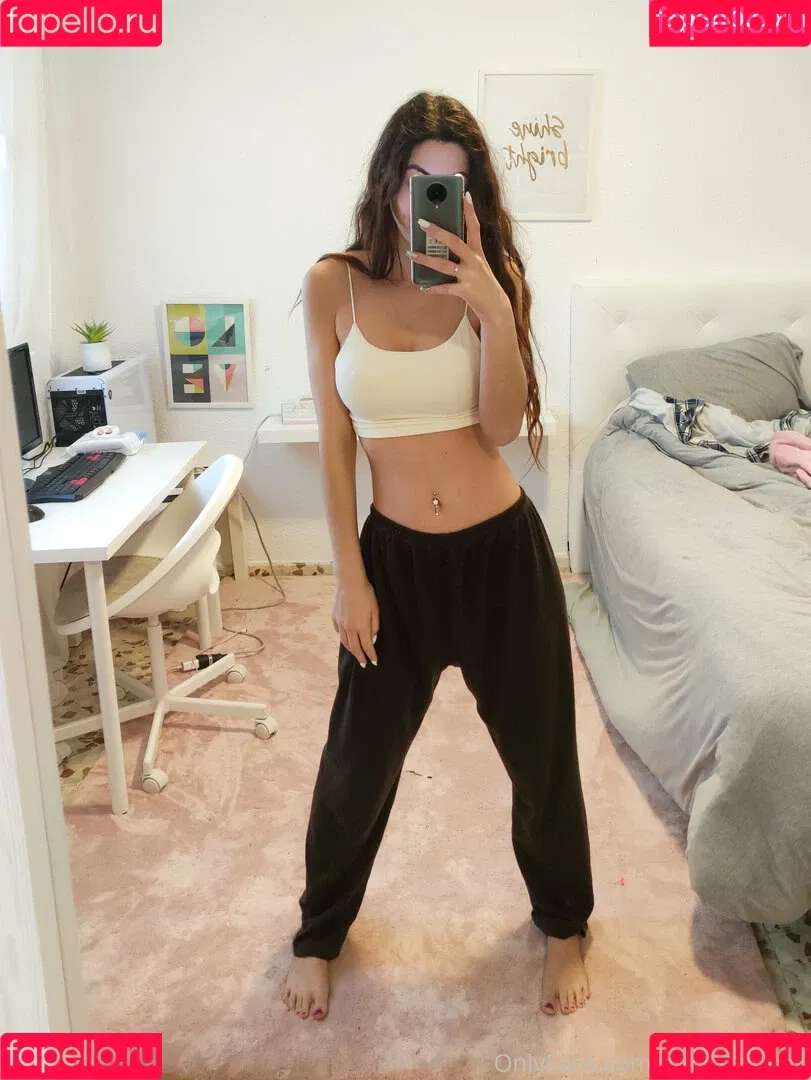 ambar_fuego Onlyfans Photo Gallery 
