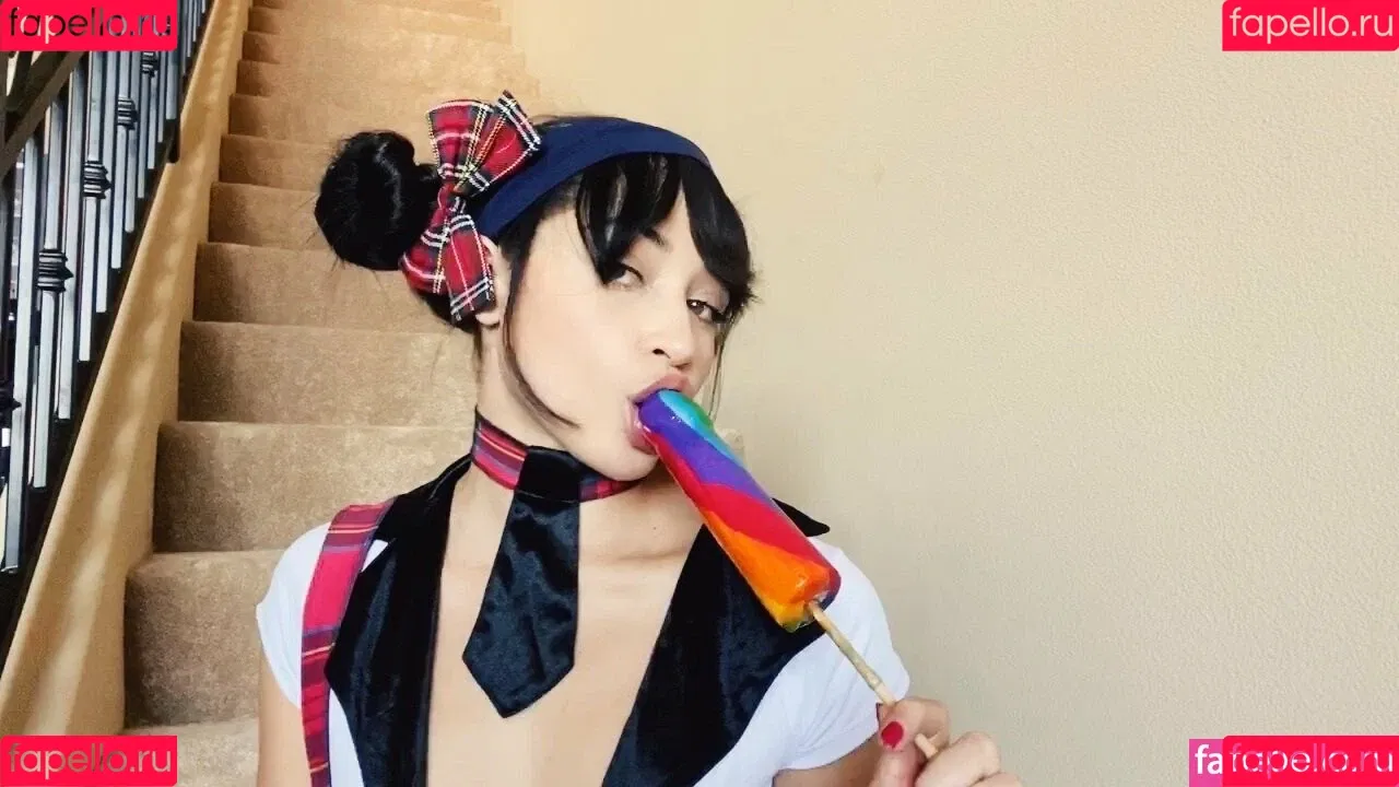 avilovexxx Onlyfans Photo Gallery 