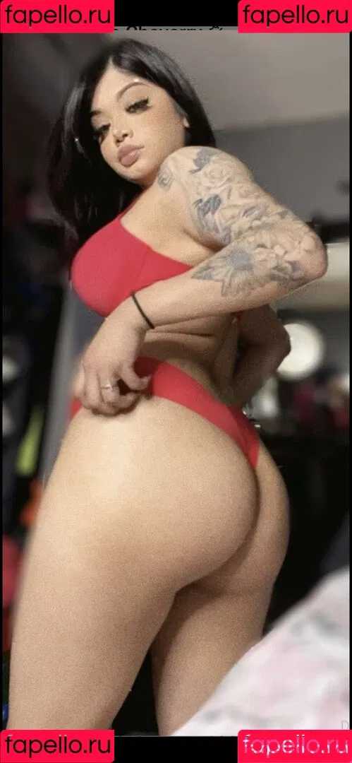 Daniela Chaverry Onlyfans Photo Gallery 