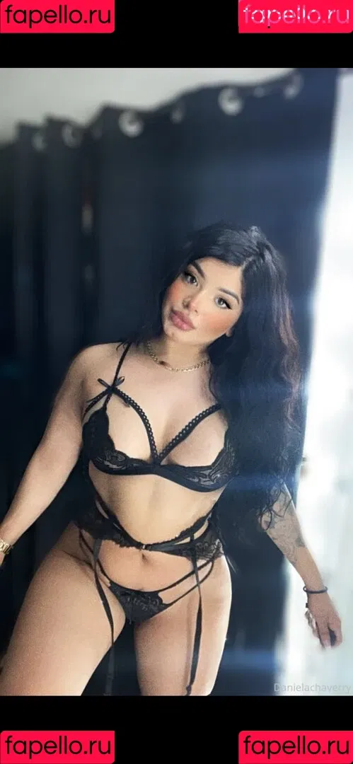 Daniela Chaverry Onlyfans Photo Gallery 