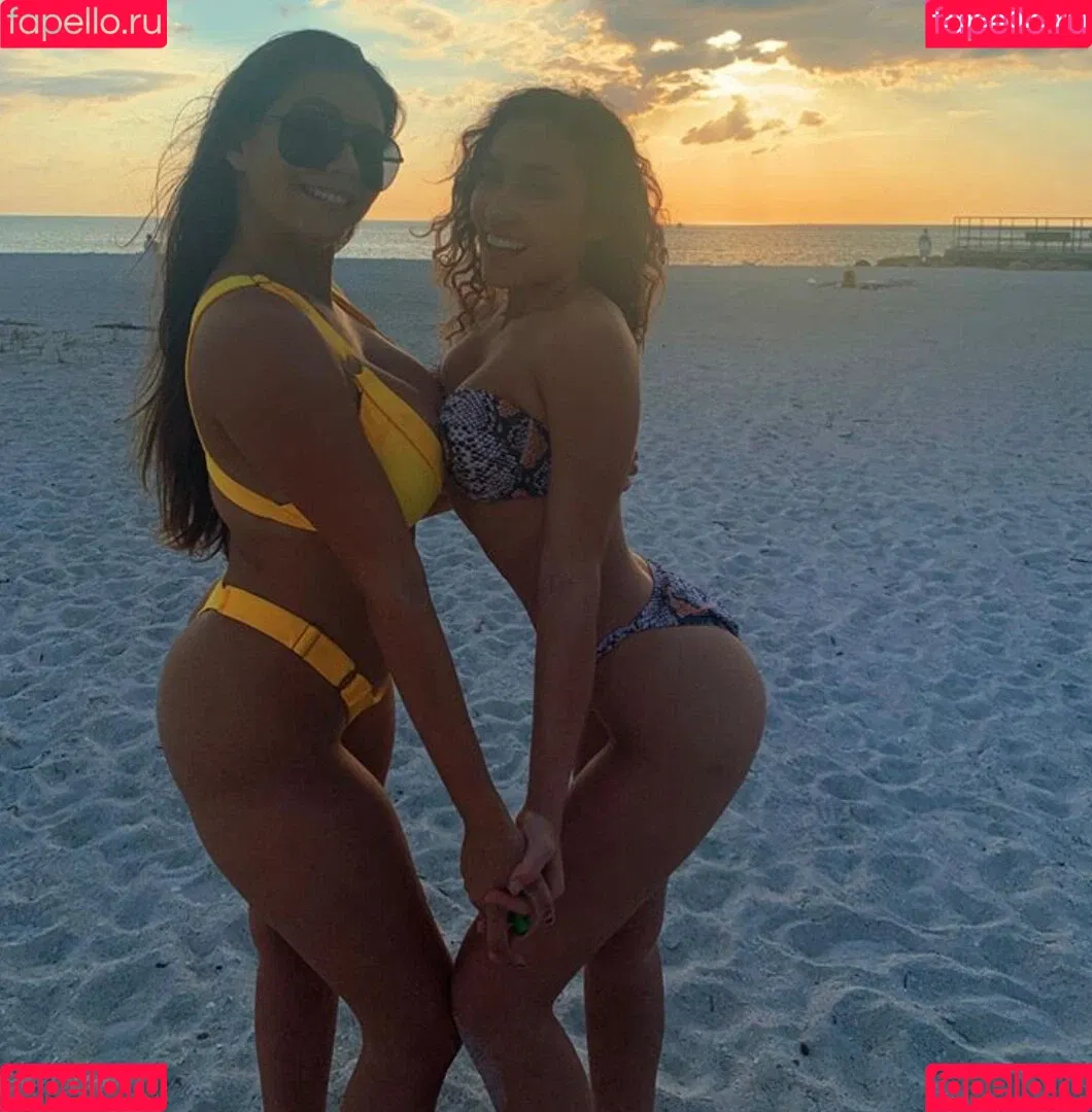 Maddy Mahmoudi Onlyfans Photo Gallery 