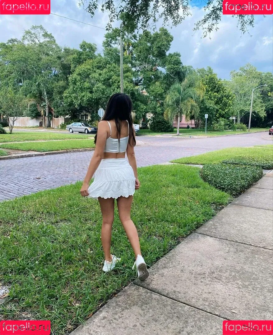Maddy Mahmoudi Onlyfans Photo Gallery 