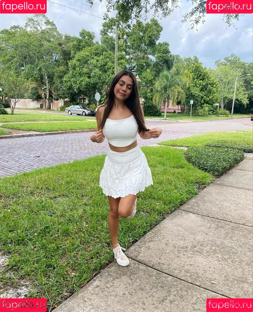Maddy Mahmoudi Onlyfans Photo Gallery 