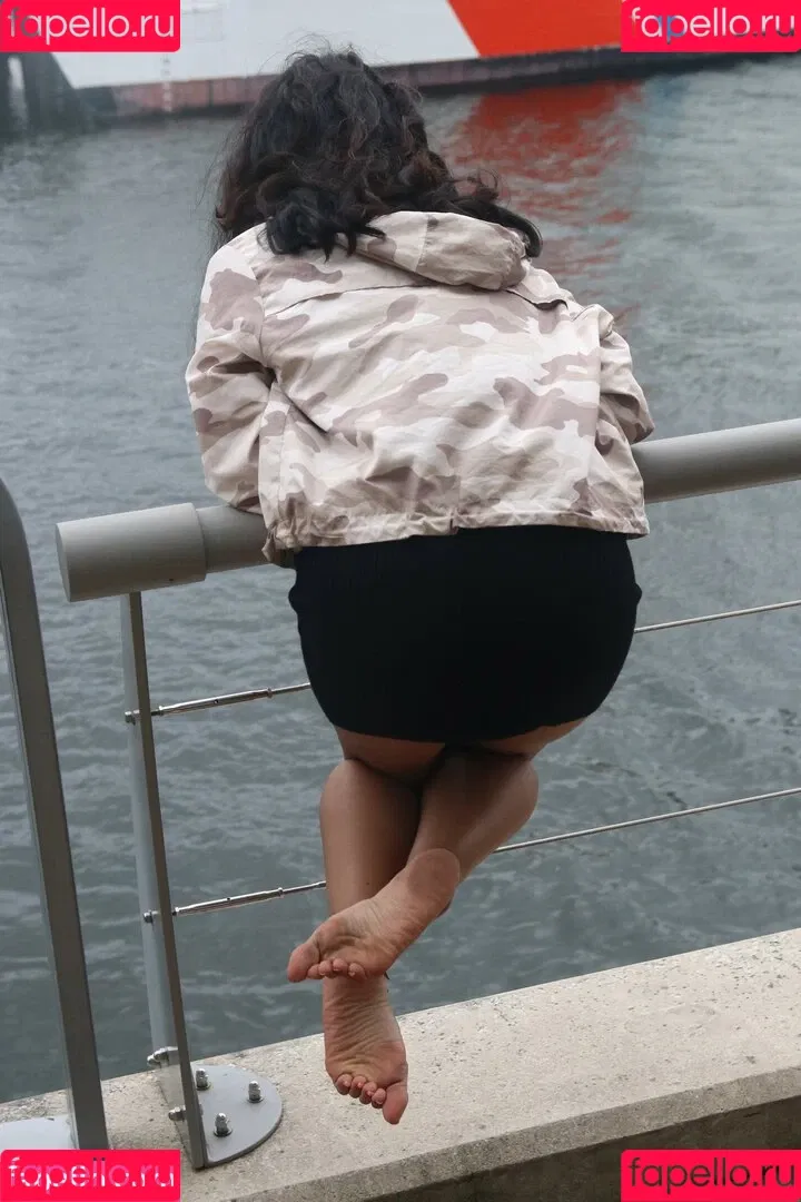 Joey's Feet Girls Onlyfans Photo Gallery 
