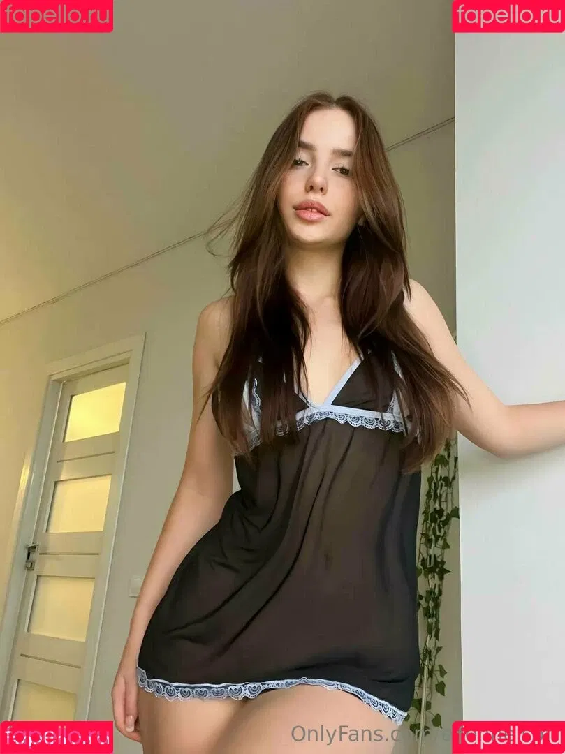 ellennelson Onlyfans Photo Gallery 