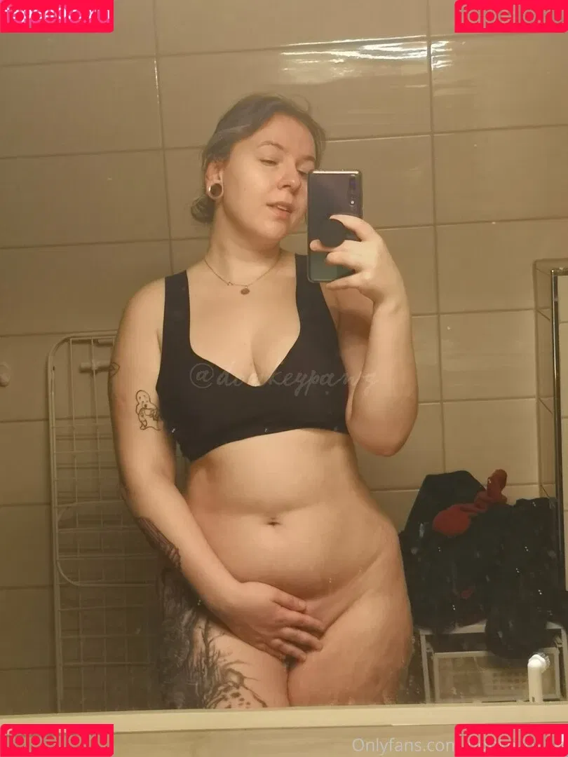 donkeypawgfree Onlyfans Photo Gallery 