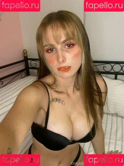 nuriacaldenteyy Onlyfans Photo Gallery 