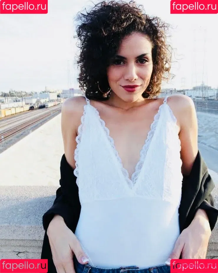 Andrea Sixtos Onlyfans Photo Gallery 