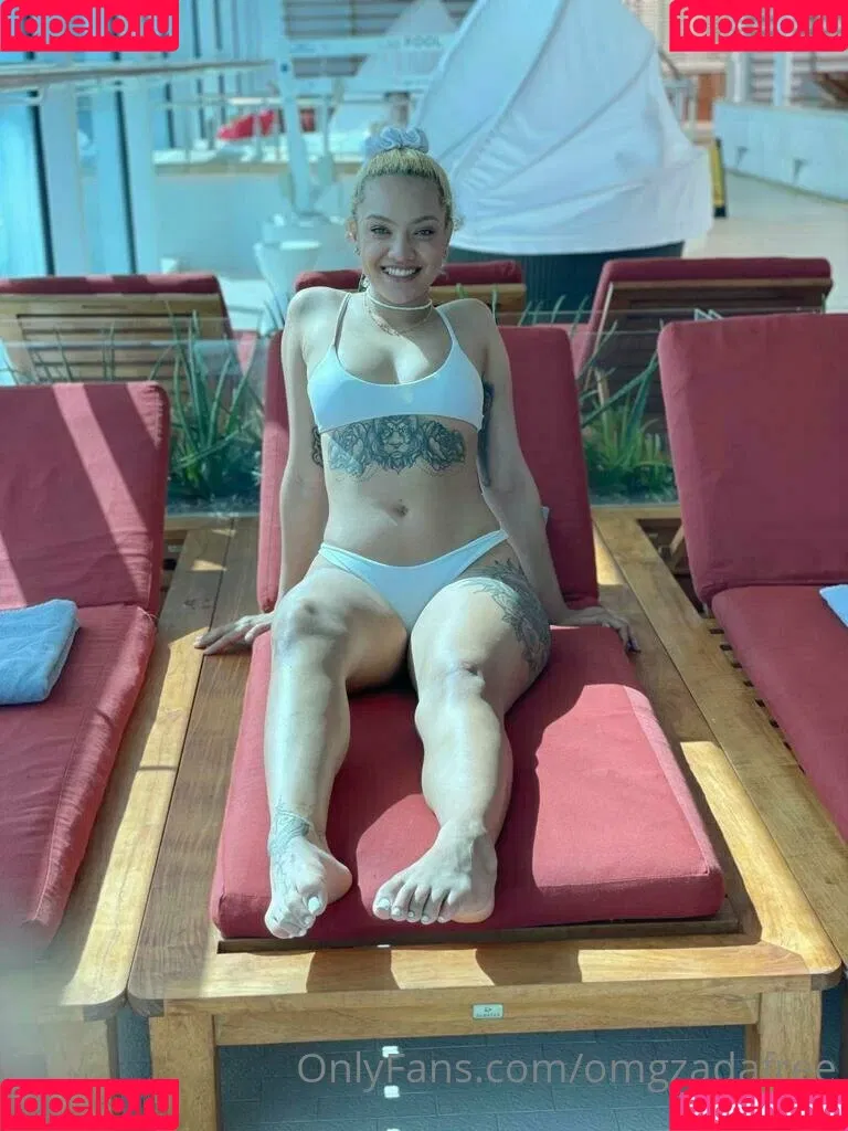 omgzadafree Onlyfans Photo Gallery 