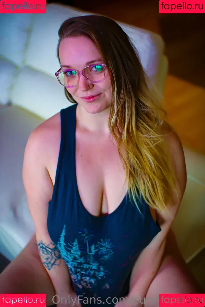 curvycutiexo Onlyfans Photo Gallery 
