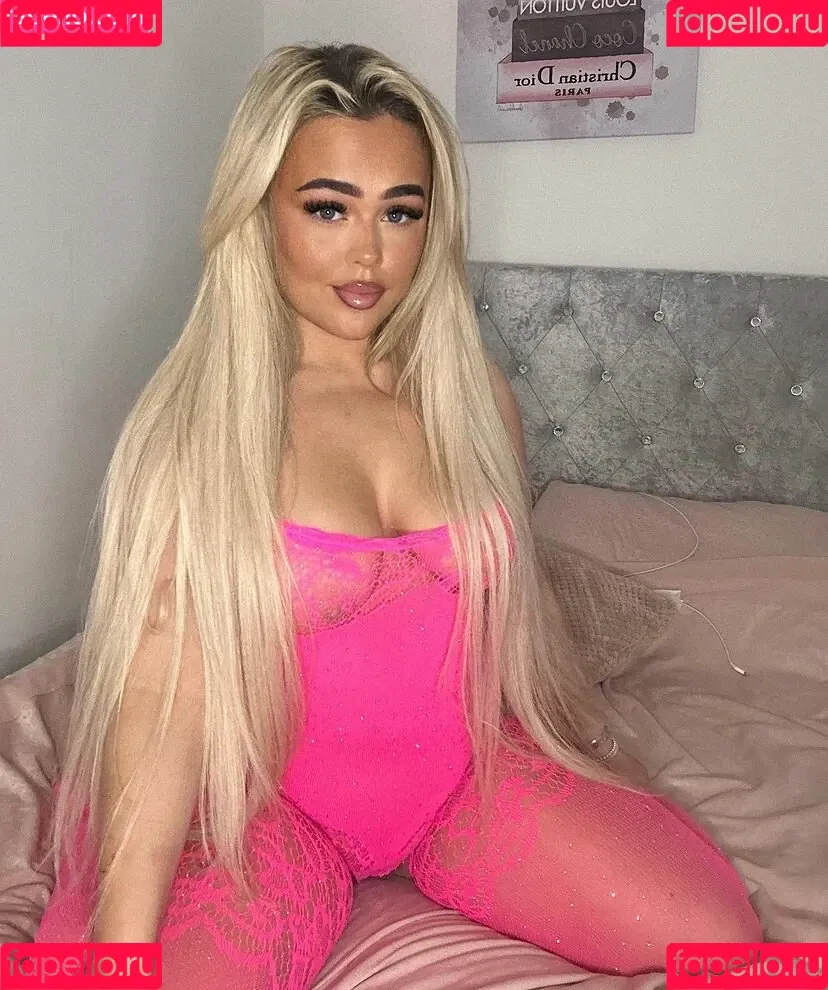 Sadie Rose Onlyfans Photo Gallery 