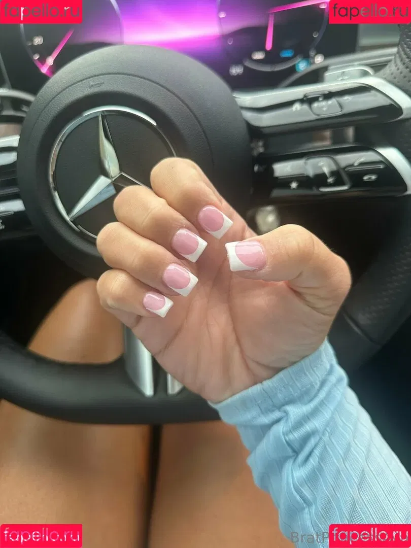 bratprincessava Onlyfans Photo Gallery 