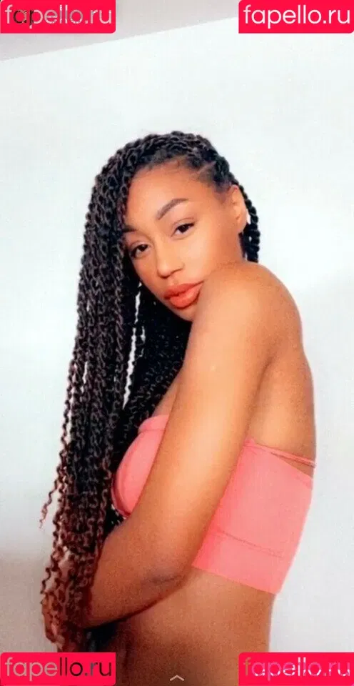 Nia Simone Onlyfans Photo Gallery 