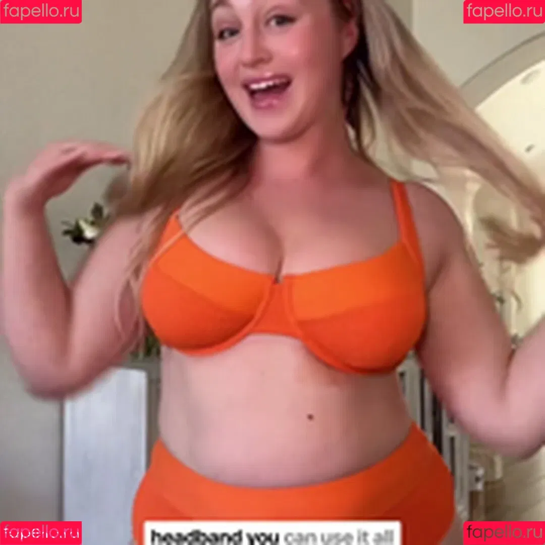 Iskra Lawrence Onlyfans Photo Gallery 