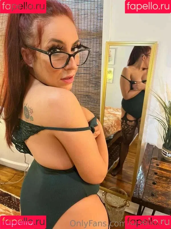Veda Scott Onlyfans Photo Gallery 