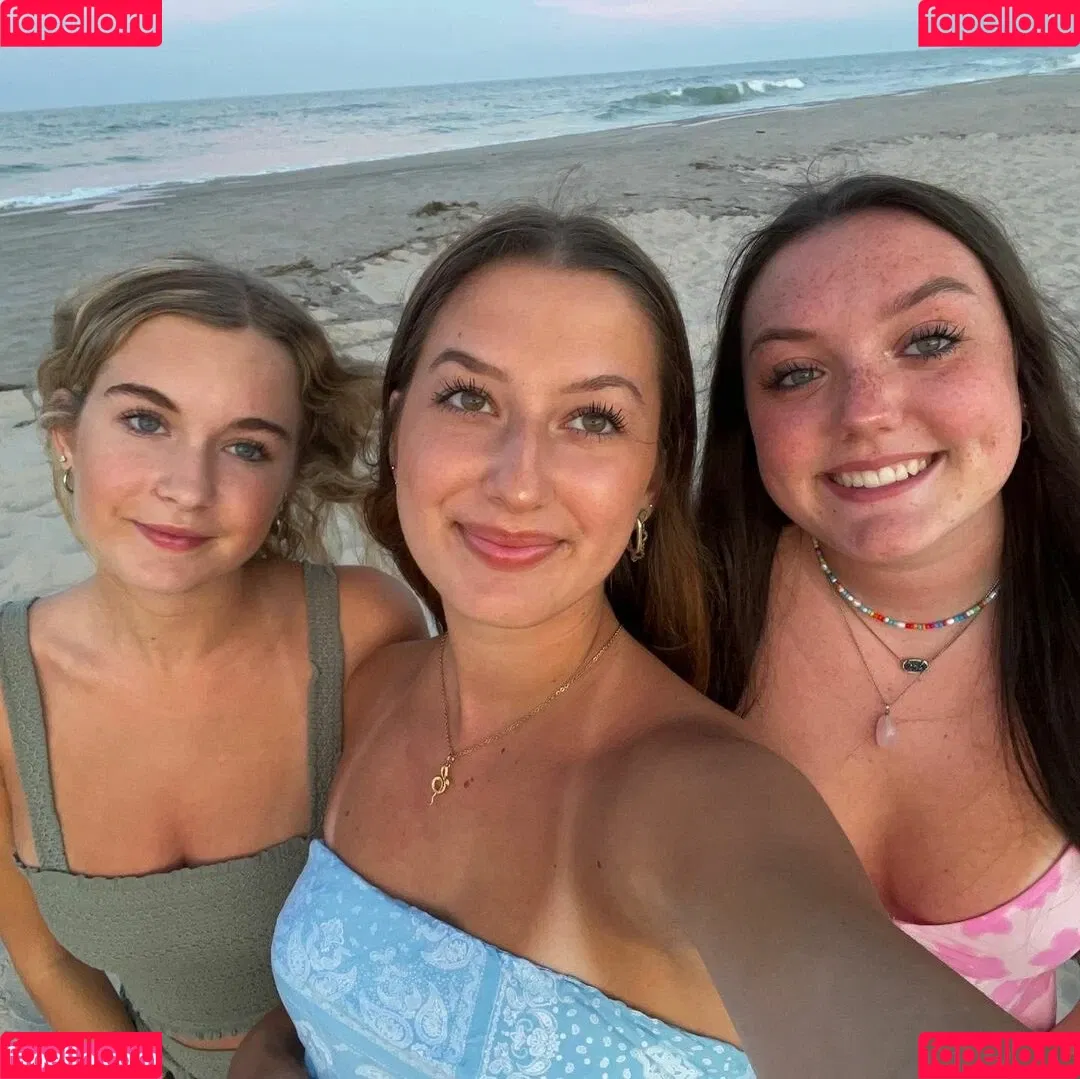 Maddie Gilmore Onlyfans Photo Gallery 