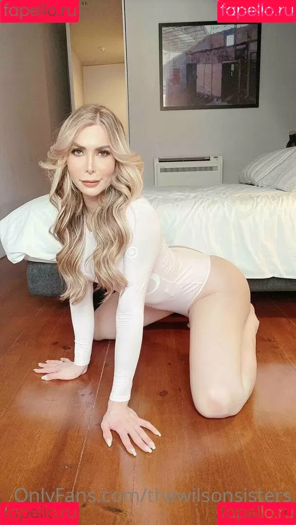 Latest leaks Thewilsonsisters nude - Fapello