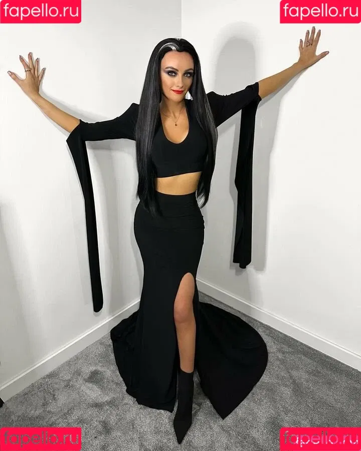 Katie McGlynn Onlyfans Photo Gallery 