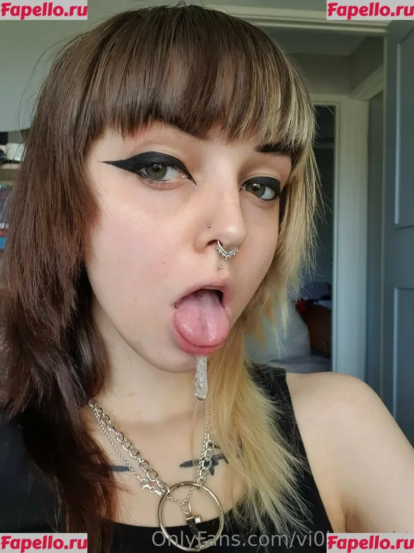 vi0let_night Onlyfans Photo Gallery 