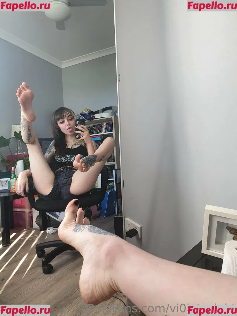 vi0let_night Onlyfans Photo Gallery 