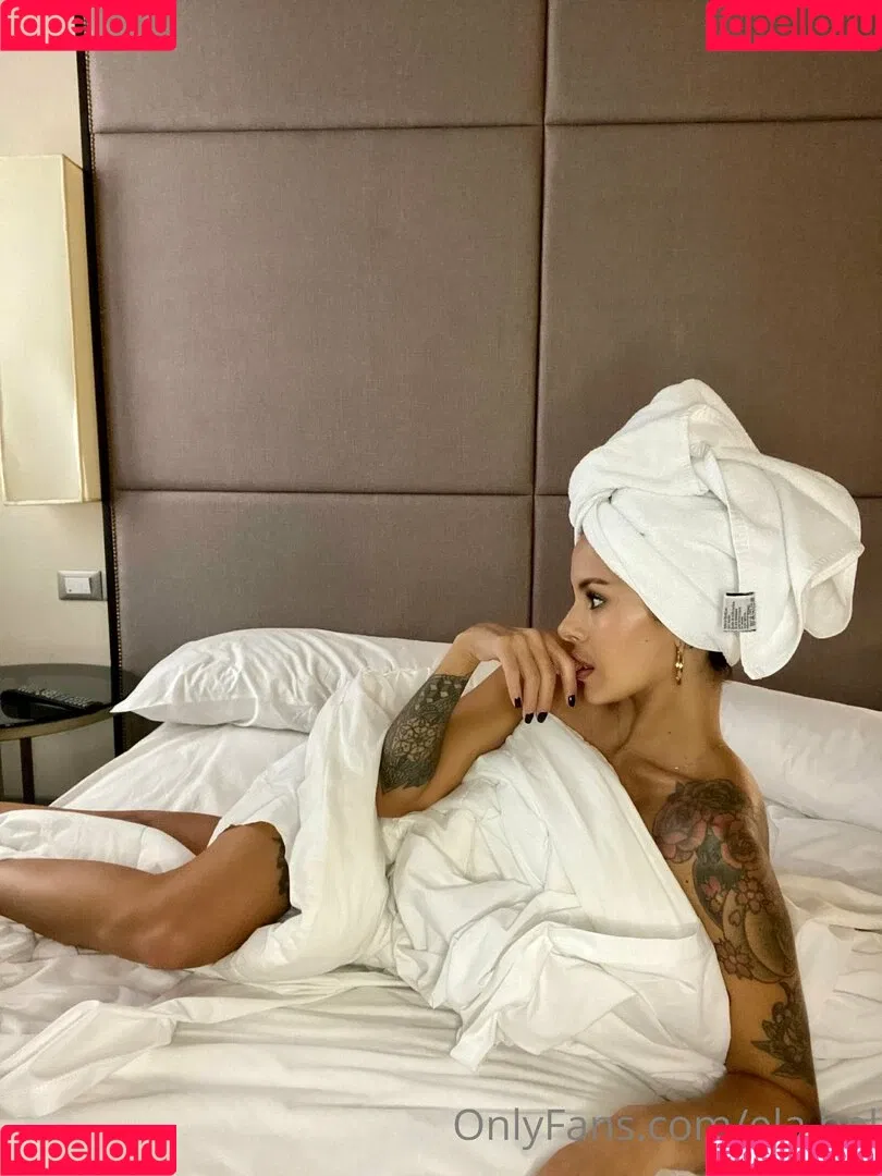 ela.bel Onlyfans Photo Gallery 