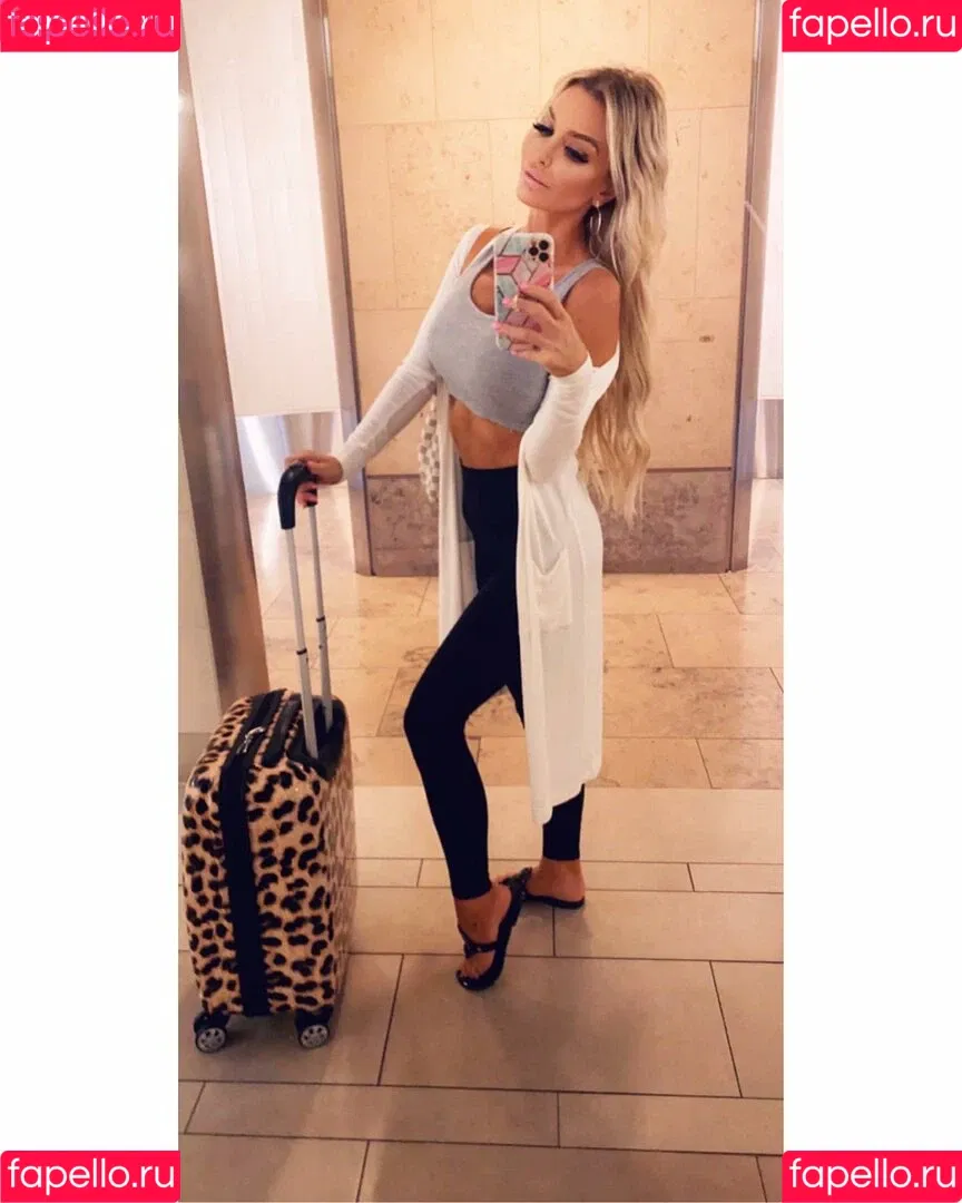 Jenn Stauss Onlyfans Photo Gallery 