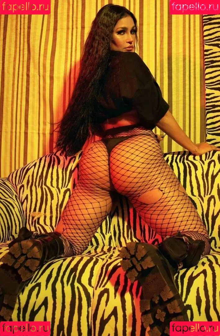 Flay Onlyfans Photo Gallery 