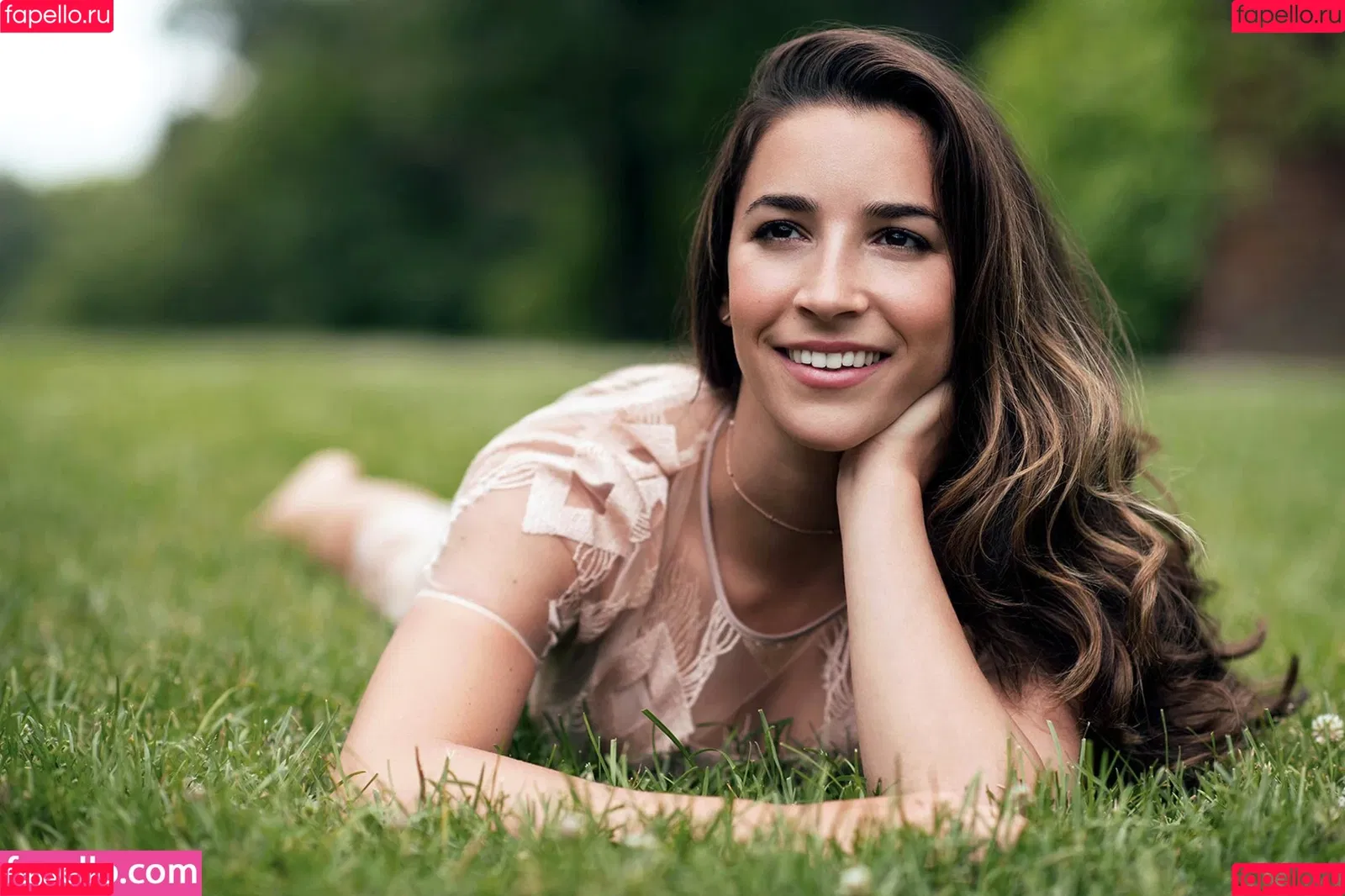 Aly Raisman Onlyfans Photo Gallery 