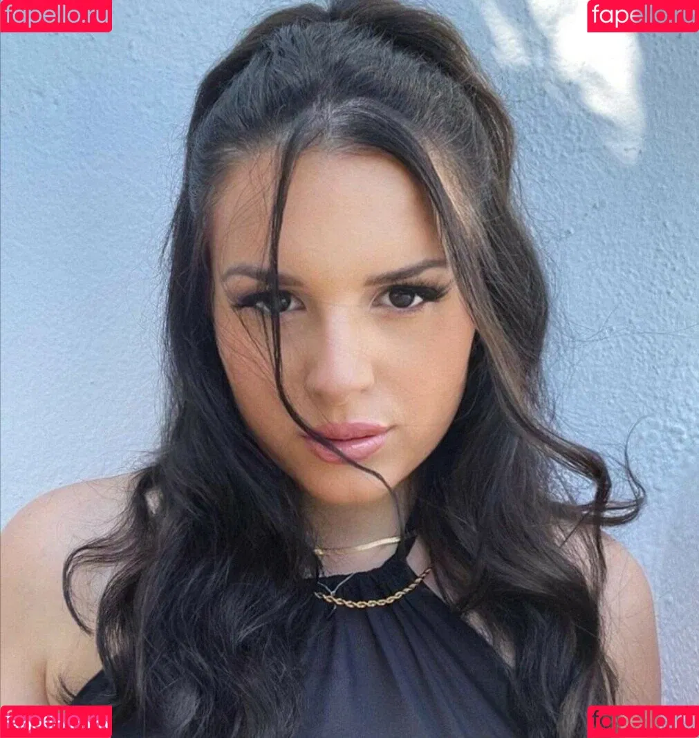 Theodwra Drinia Onlyfans Photo Gallery 