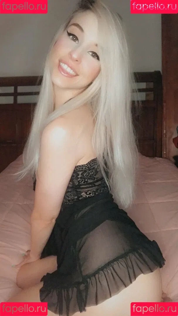 Lily Quinn Onlyfans Photo Gallery 