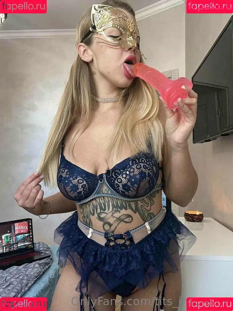yourdolllilith Onlyfans Photo Gallery 