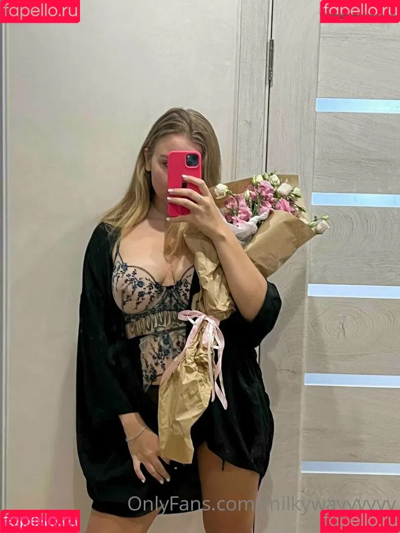 yourdolllilith Onlyfans Photo Gallery 