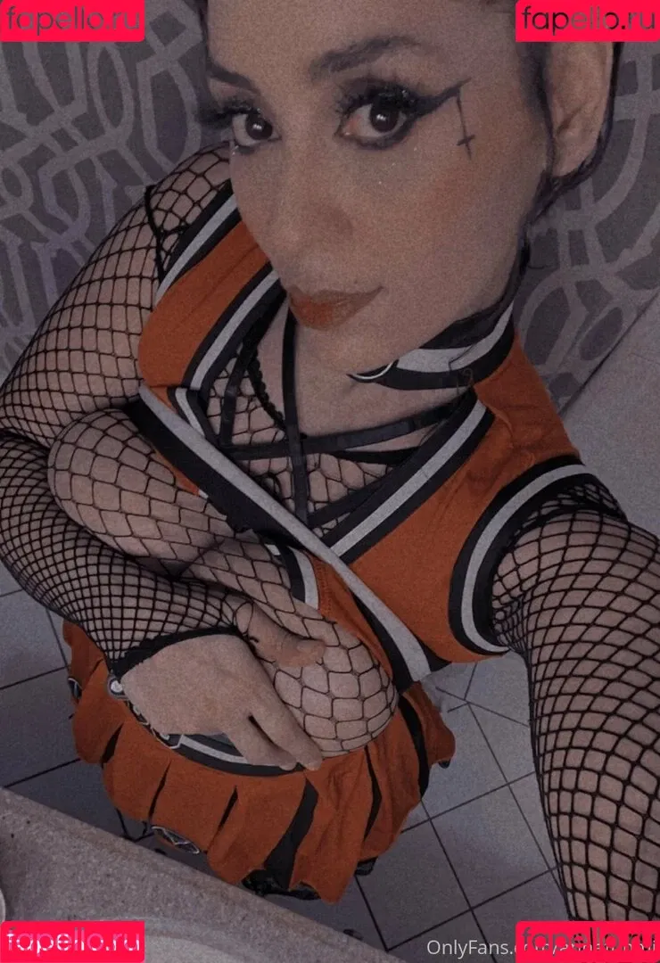 Anna Funmi Onlyfans Photo Gallery 