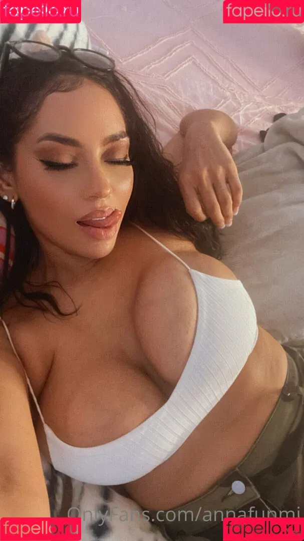 Anna Funmi Onlyfans Photo Gallery 