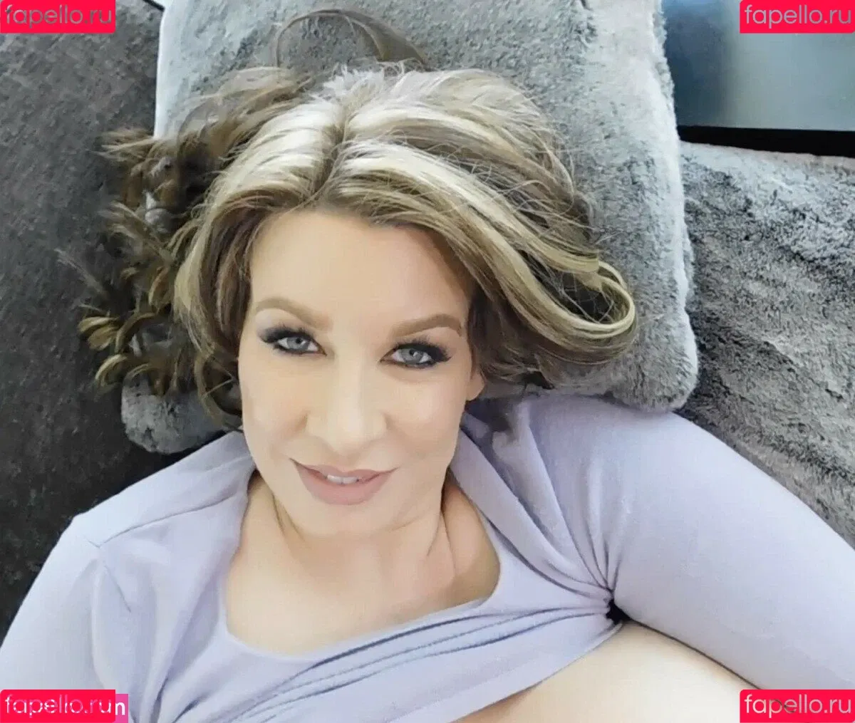 Chelsea Charms Onlyfans Photo Gallery 