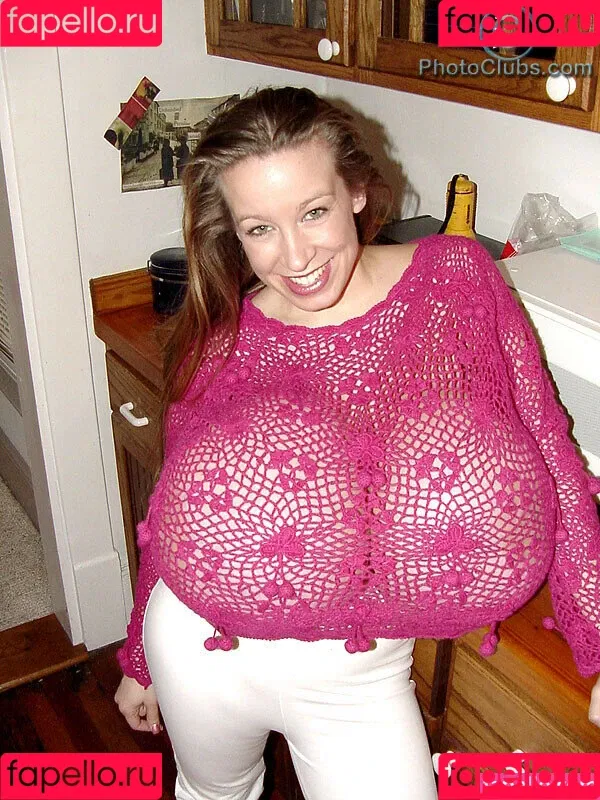 Chelsea Charms Onlyfans Photo Gallery 