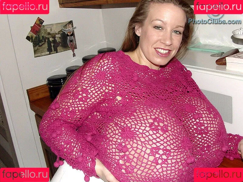 Chelsea Charms Onlyfans Photo Gallery 
