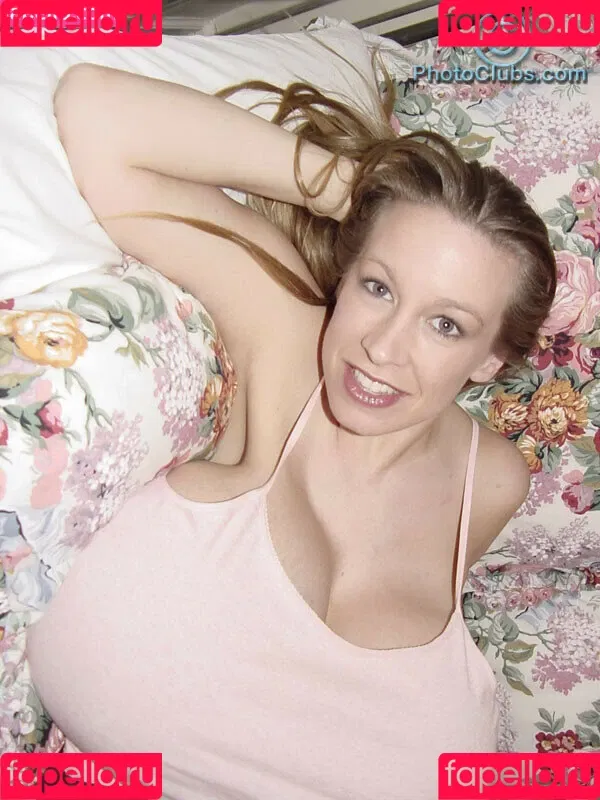 Chelsea Charms Onlyfans Photo Gallery 