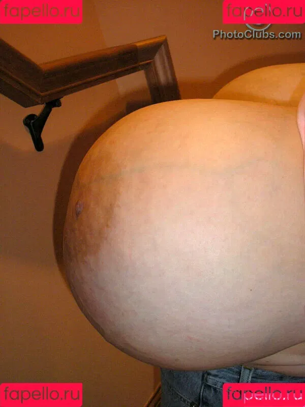 Chelsea Charms Onlyfans Photo Gallery 